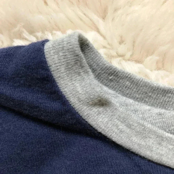 New York Yankees  Blue T-Shirt Size Extra Small - Picture 7 of 16